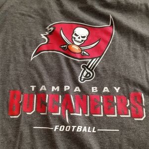 Tampa Bay Buccaneers XL Shirt
